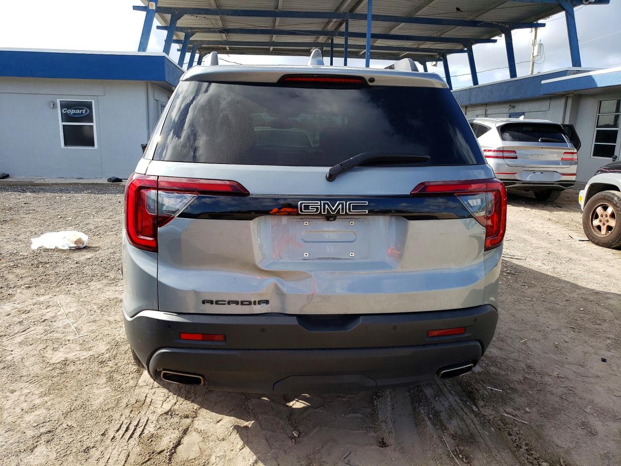 2023 GMC ACADIA SLE photo 6