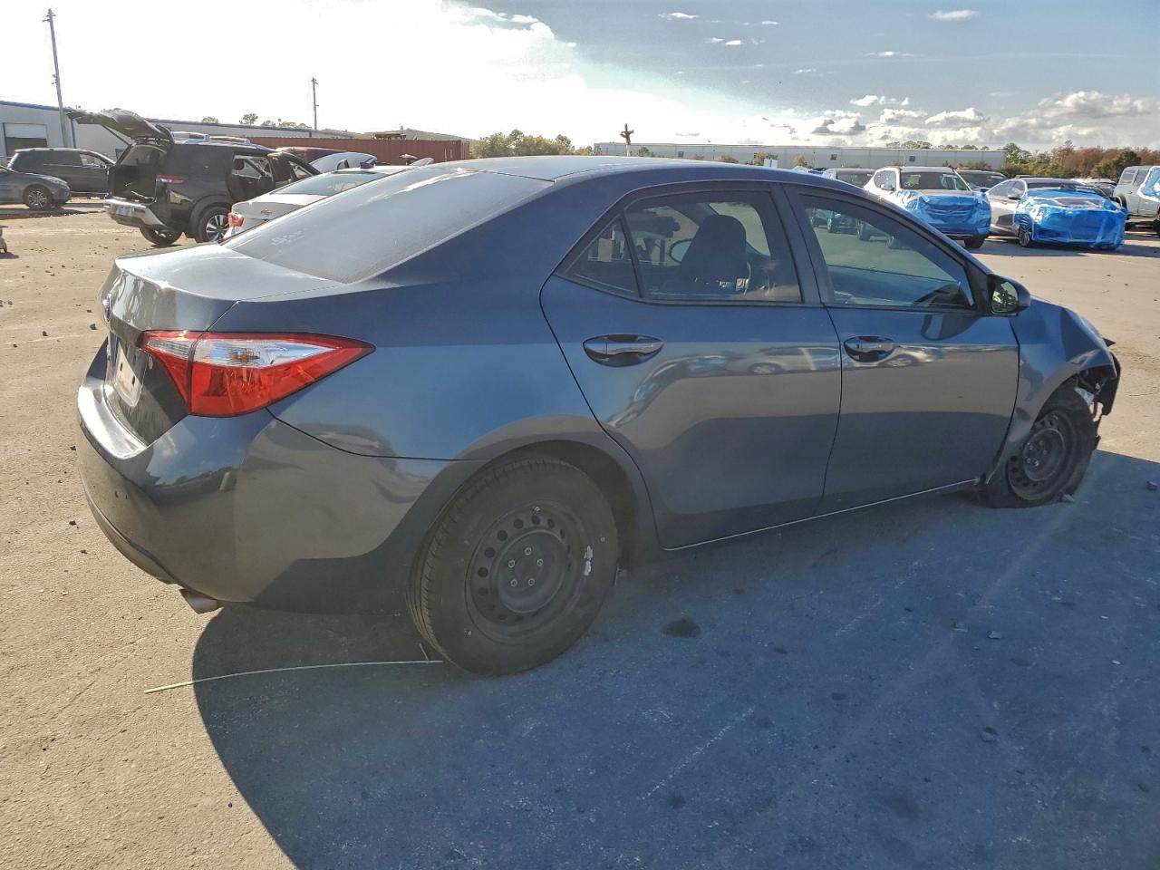 2016 TOYOTA COROLLA L photo 3