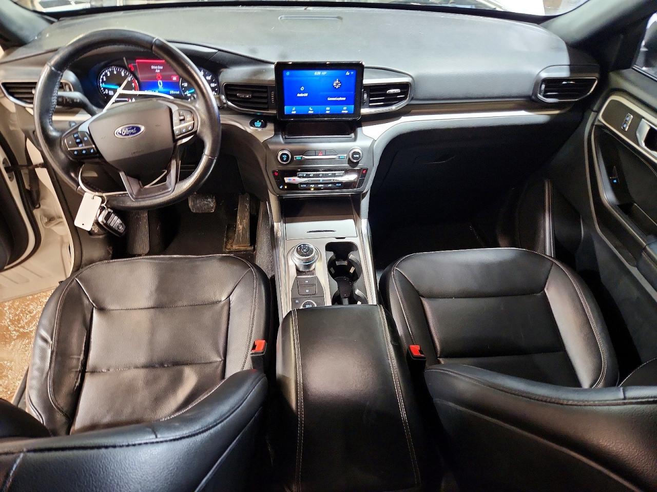2020 FORD EXPLORER XLT photo 8