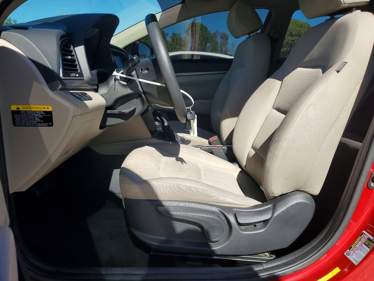 2017 HYUNDAI ELANTRA SE photo 7
