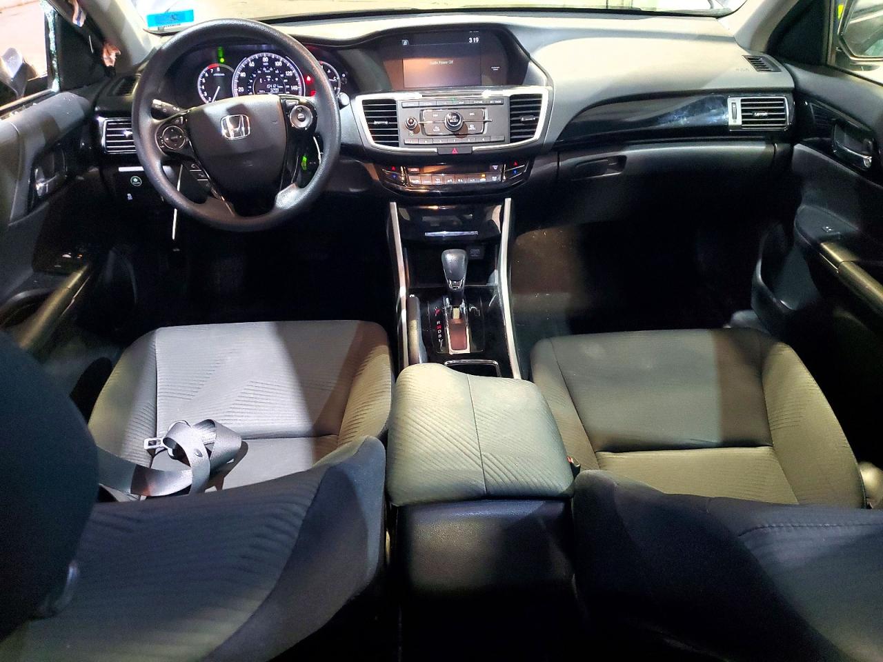 2017 HONDA ACCORD LX photo 8