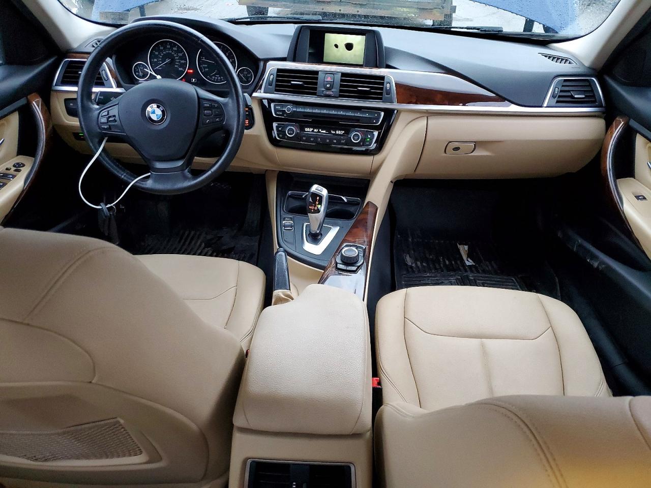 2018 BMW 320 XI photo 8