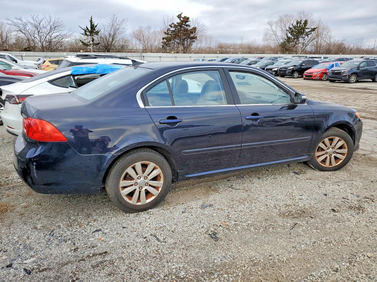 2011 KIA OPTIMA photo 3