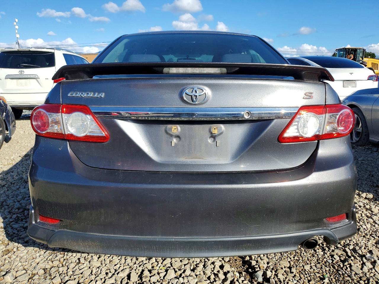 2012 TOYOTA COROLLA BASE photo 6