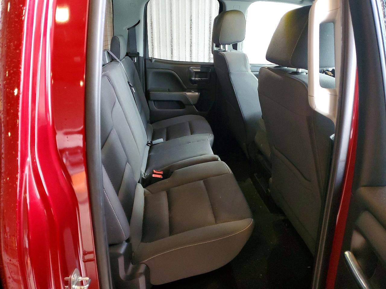 2018 CHEVROLET SILVERADO K1500 LT photo 10