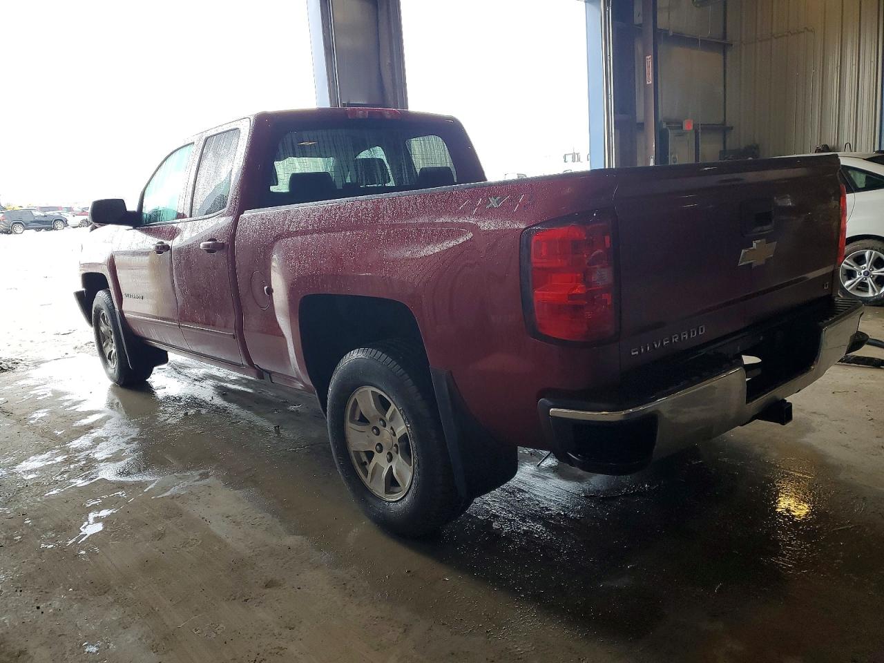 2018 CHEVROLET SILVERADO K1500 LT photo 2