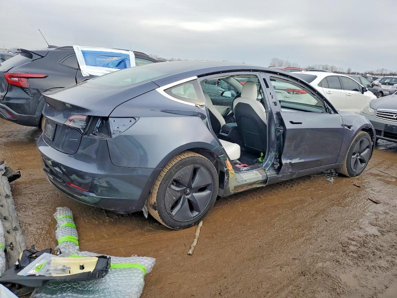 2020 TESLA MODEL 3 photo 3