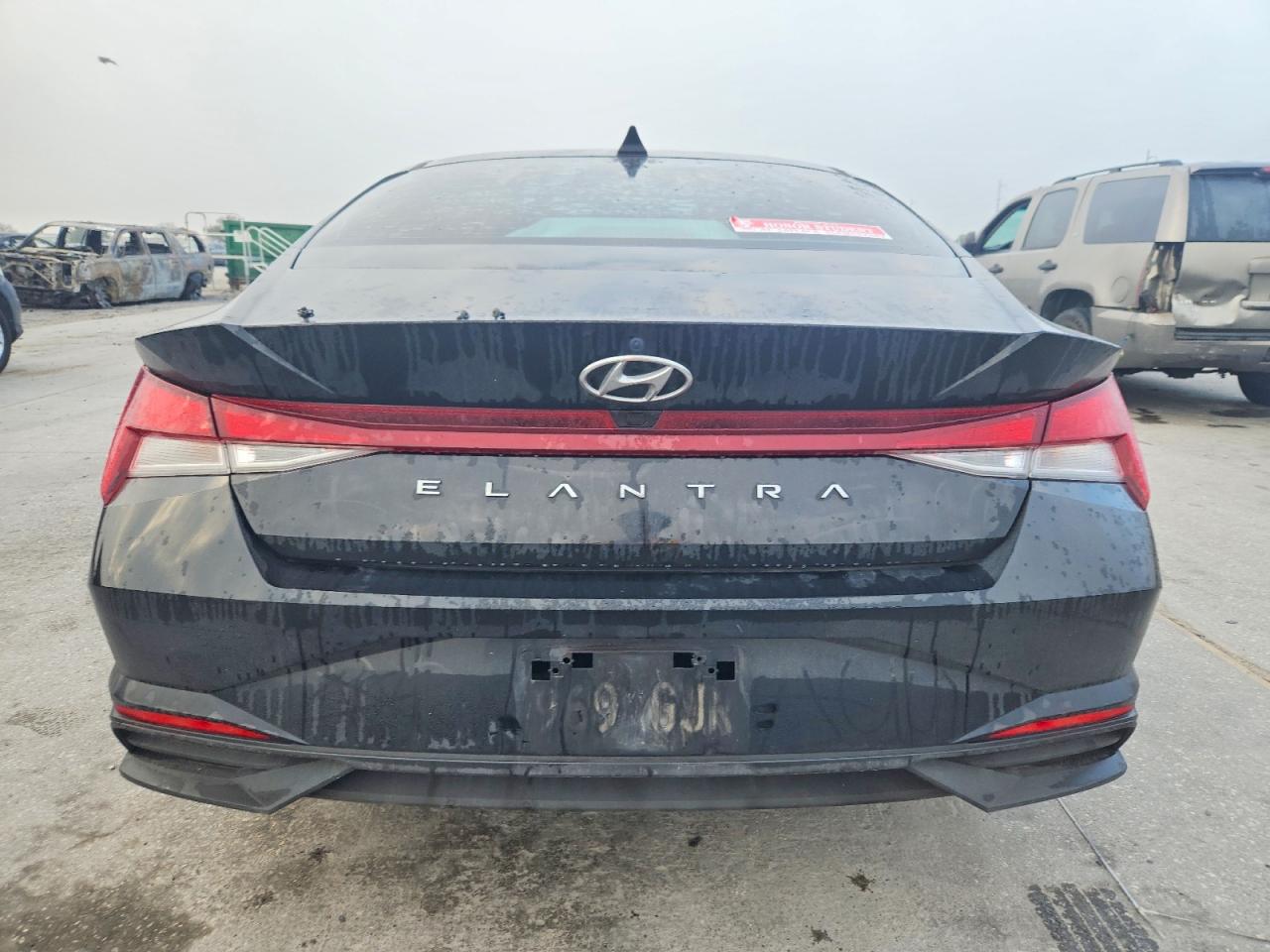 2023 HYUNDAI ELANTRA SEL photo 6