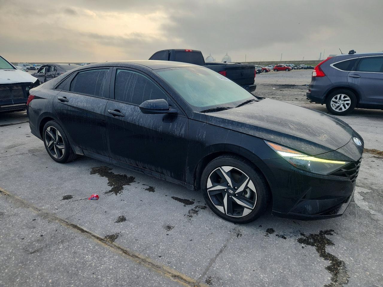 2023 HYUNDAI ELANTRA SEL photo 4