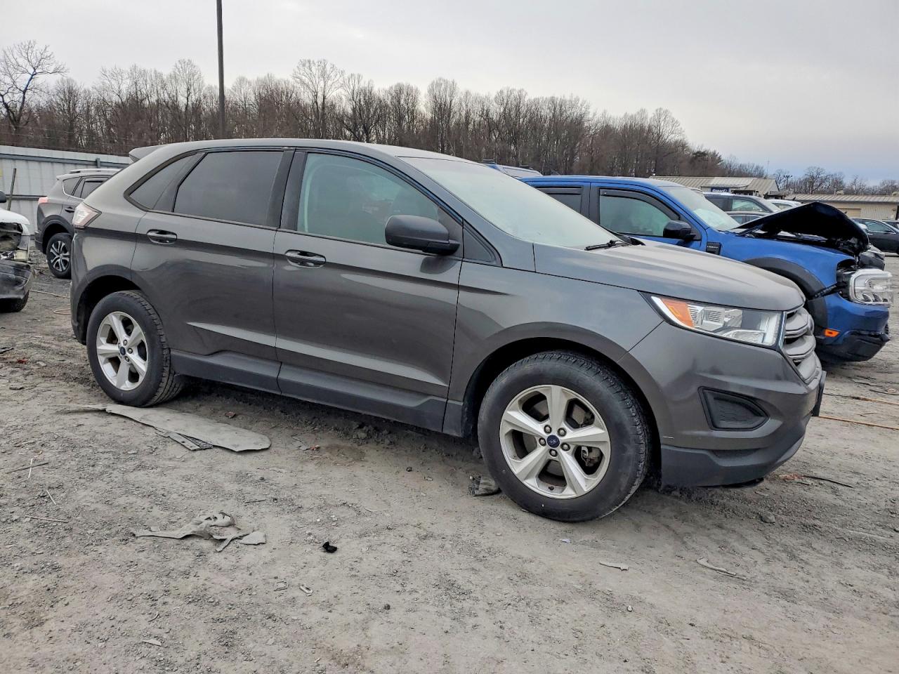 2016 FORD EDGE SE photo 4