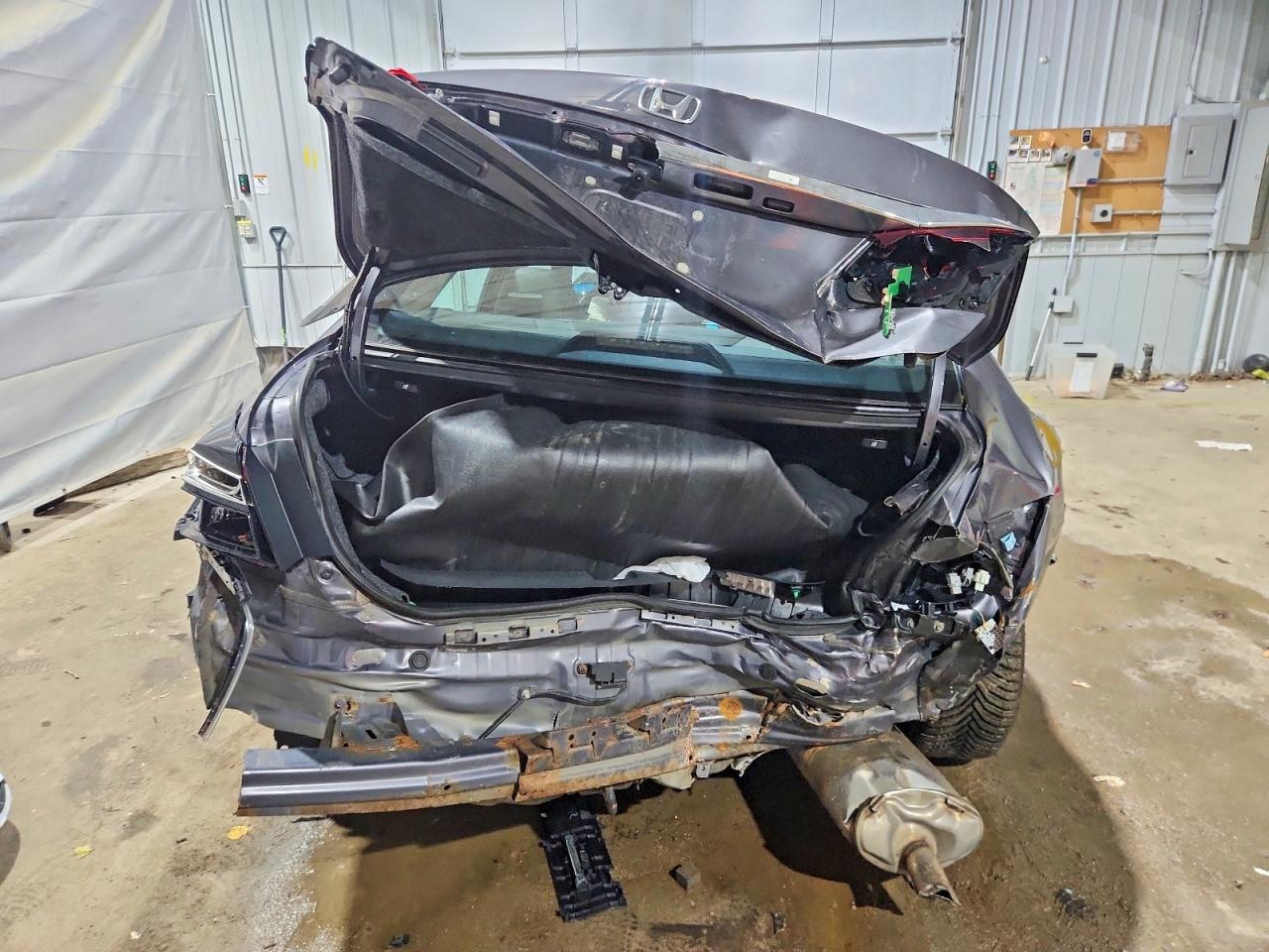 2016 HONDA ACCORD EXL photo 6