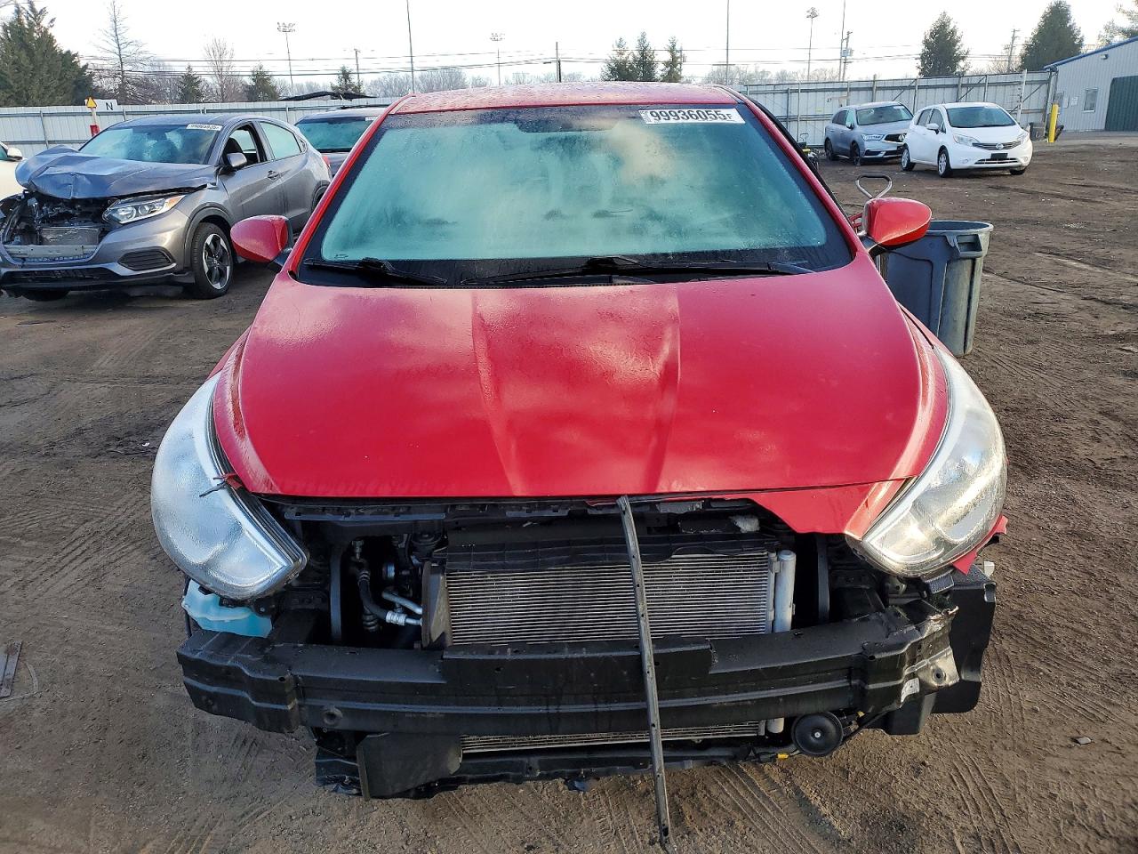 2017 HYUNDAI ACCENT SE photo 5