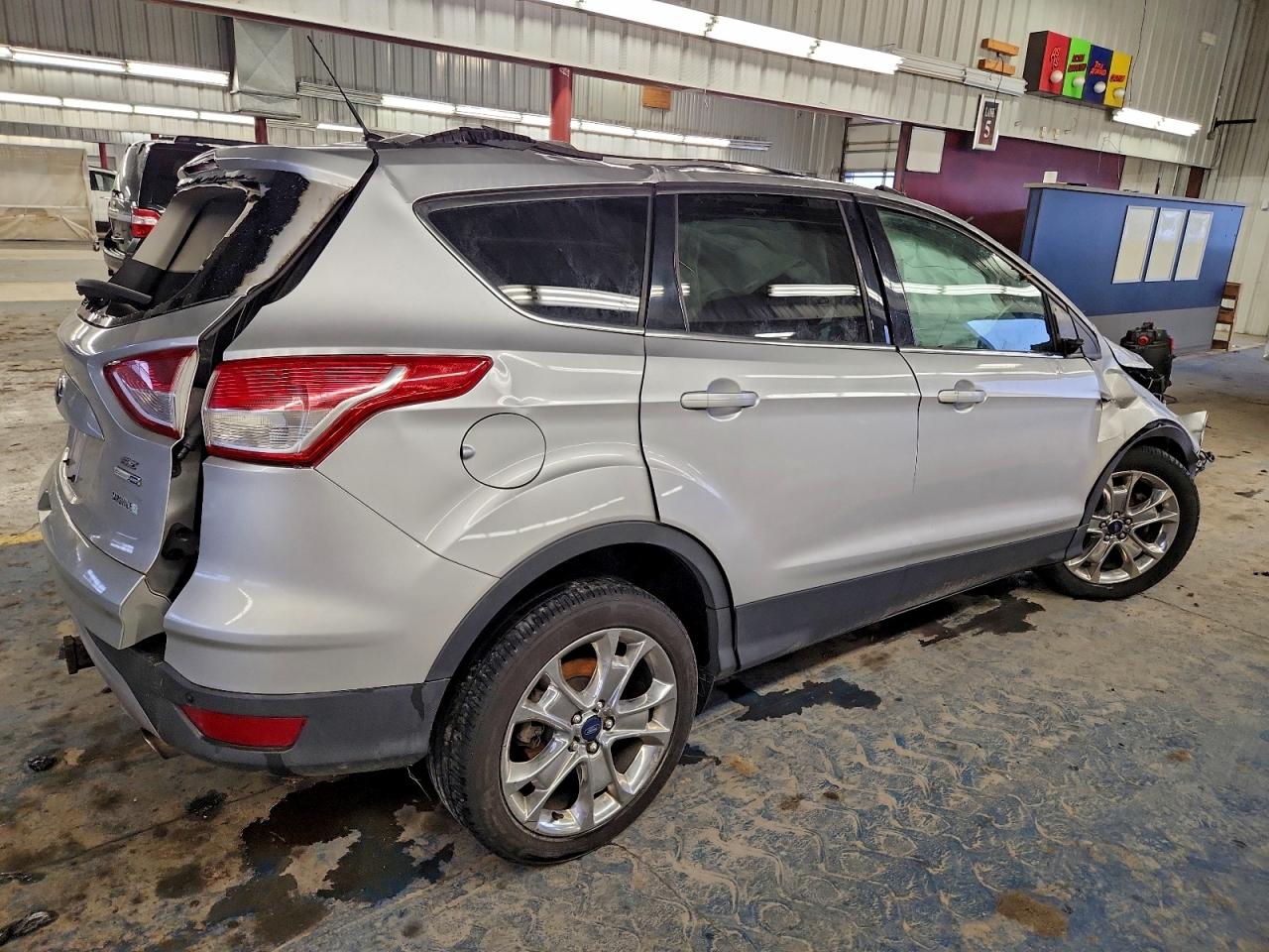 2015 FORD ESCAPE SE photo 3