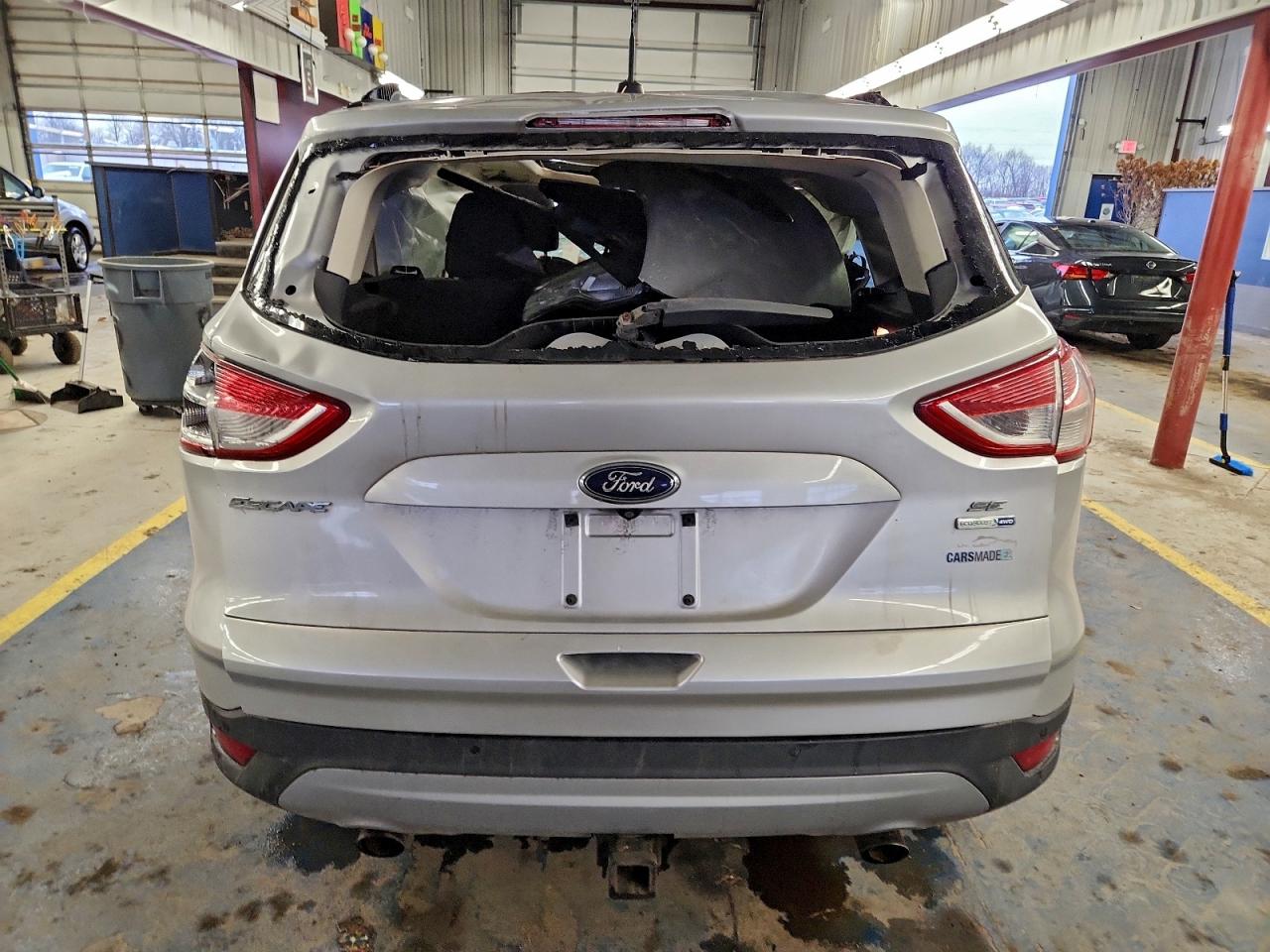 2015 FORD ESCAPE SE photo 6
