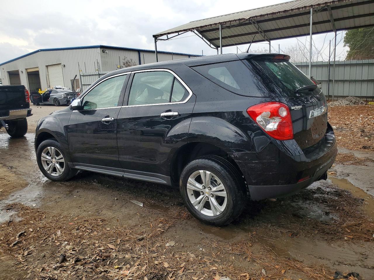2014 CHEVROLET EQUINOX LS photo 2