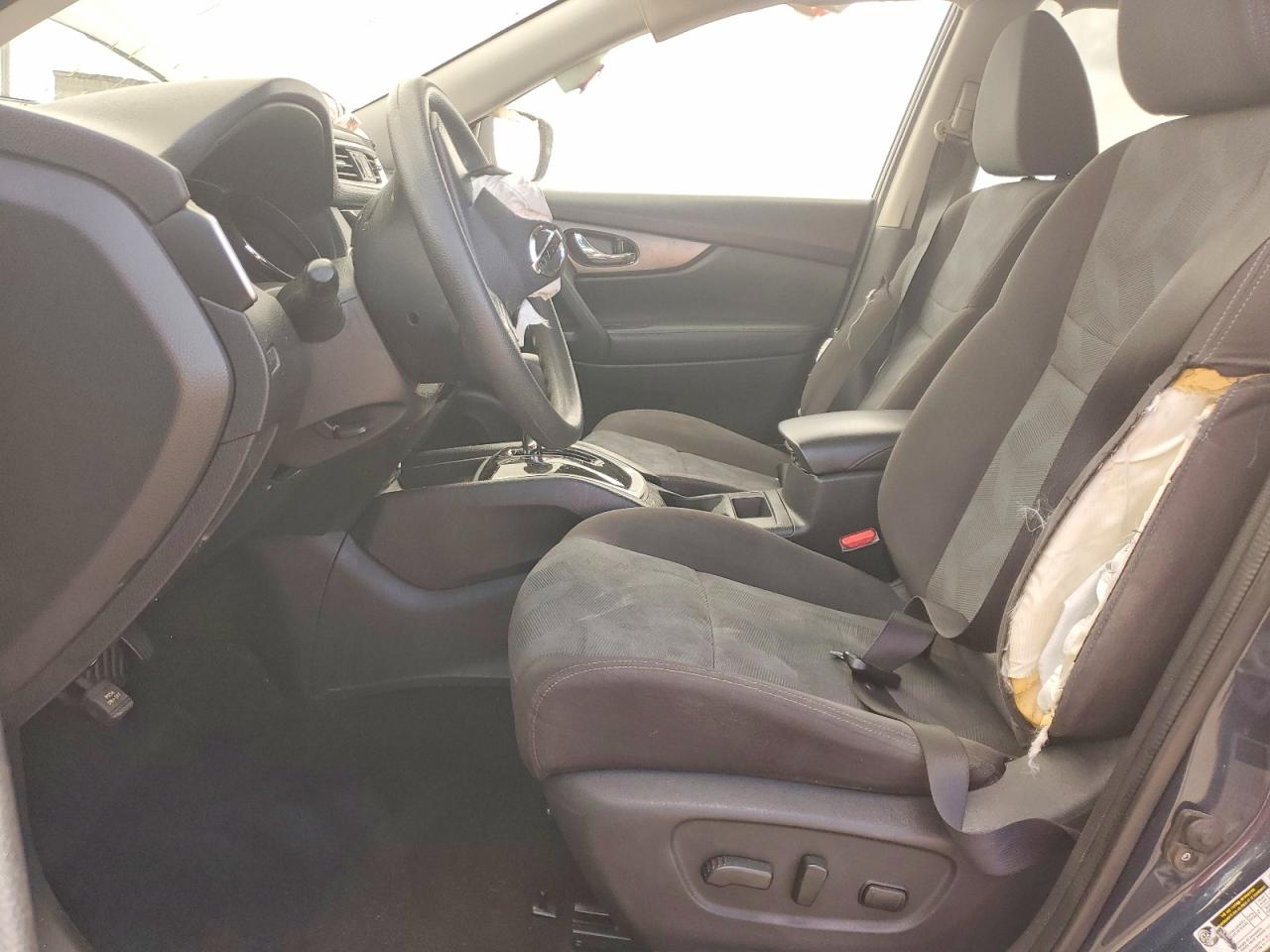 2016 NISSAN ROGUE S photo 13