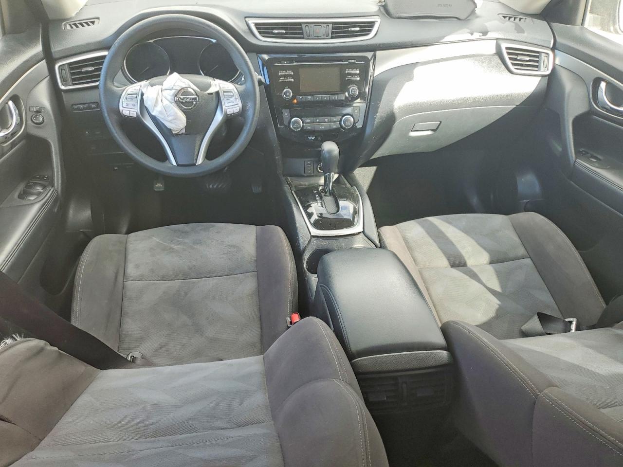 2016 NISSAN ROGUE S photo 15