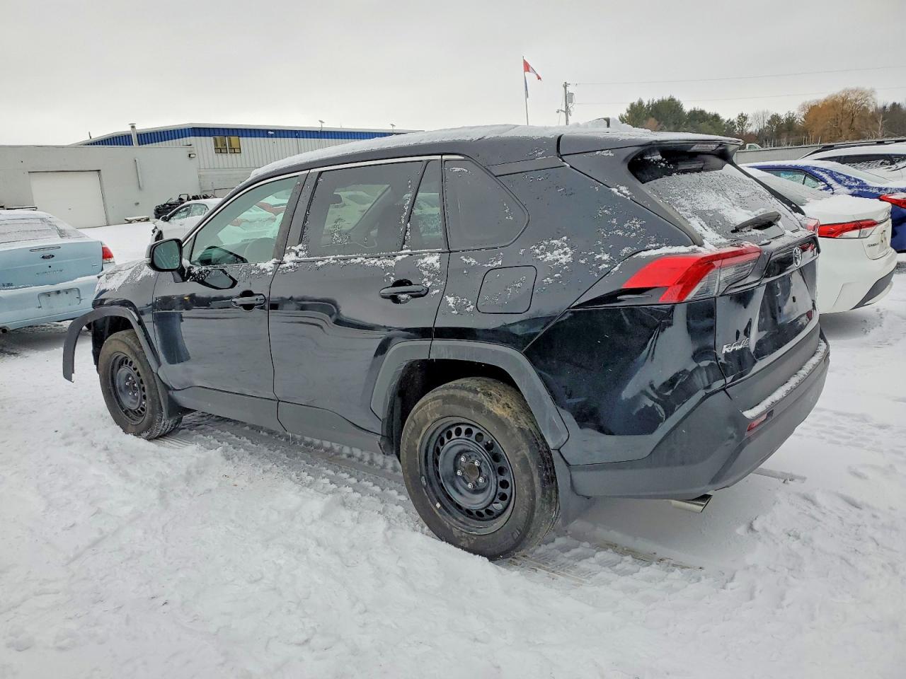 2019 TOYOTA RAV4 LE photo 2