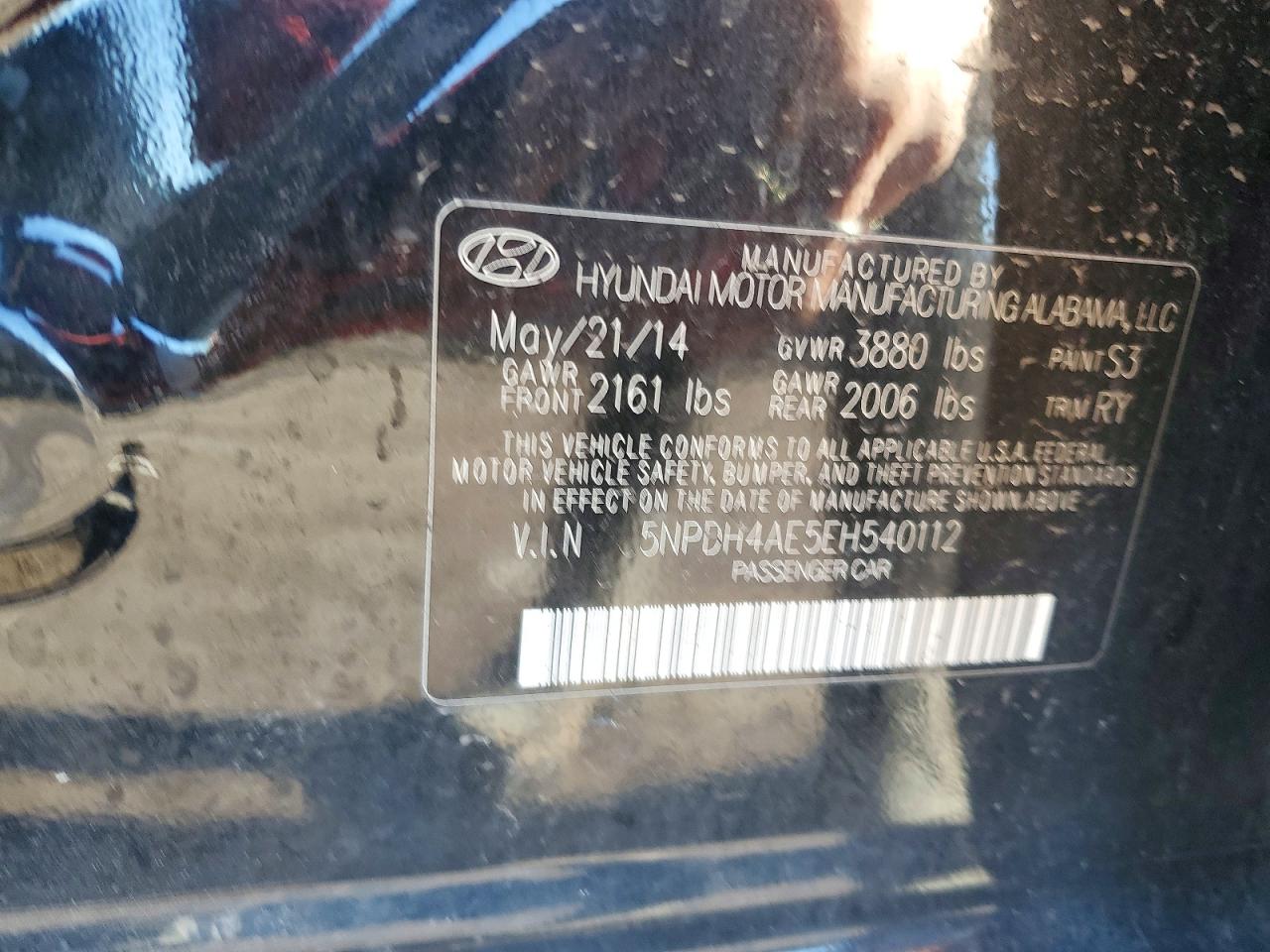 2014 HYUNDAI ELANTRA SE photo 12