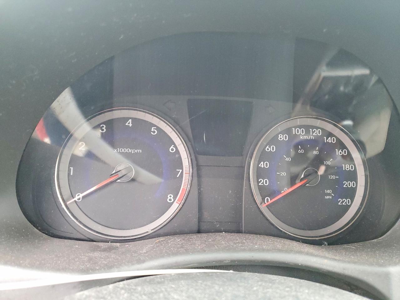 2012 HYUNDAI ACCENT GLS photo 17