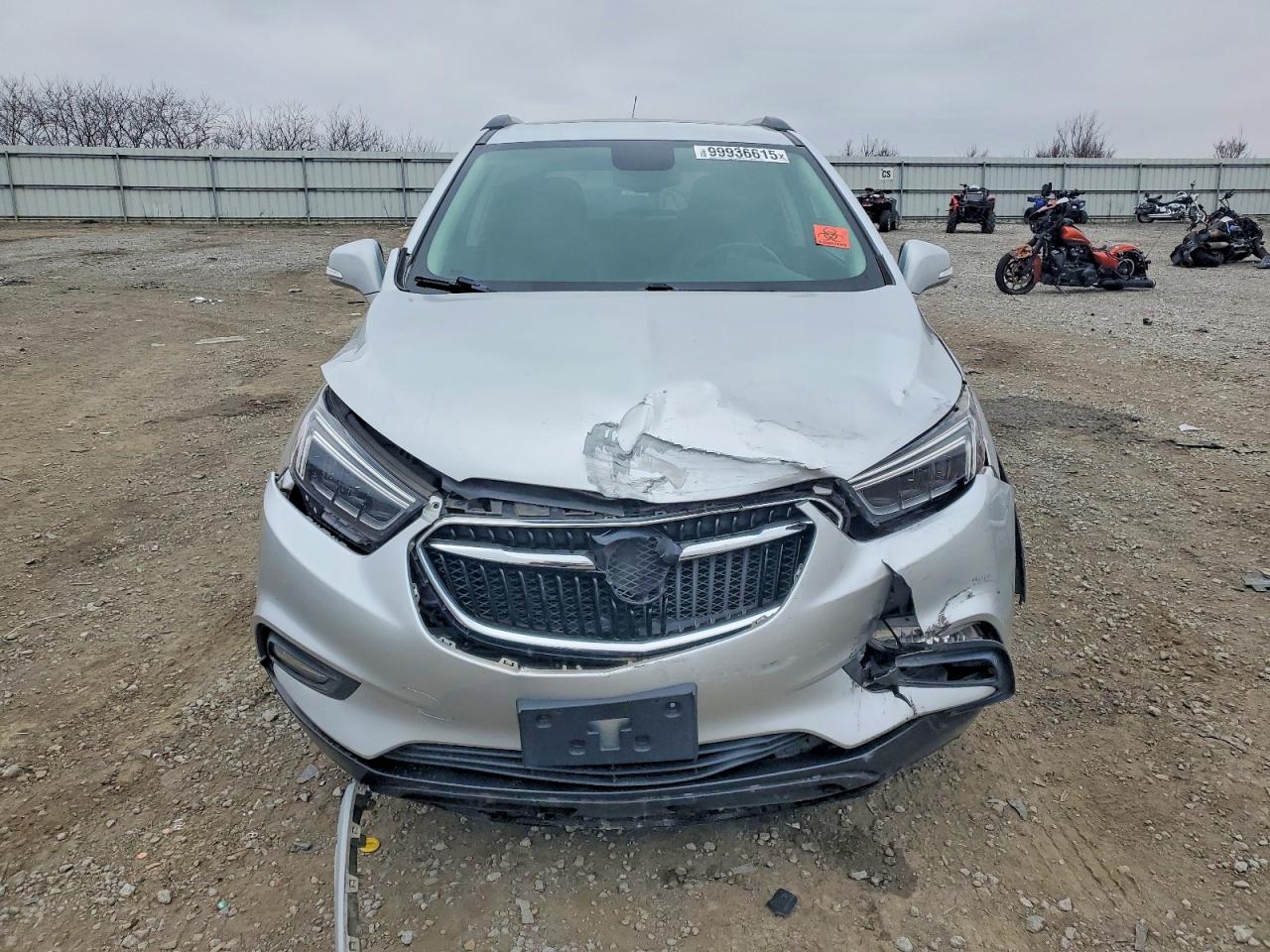 2019 BUICK ENCORE ESSENCE photo 5