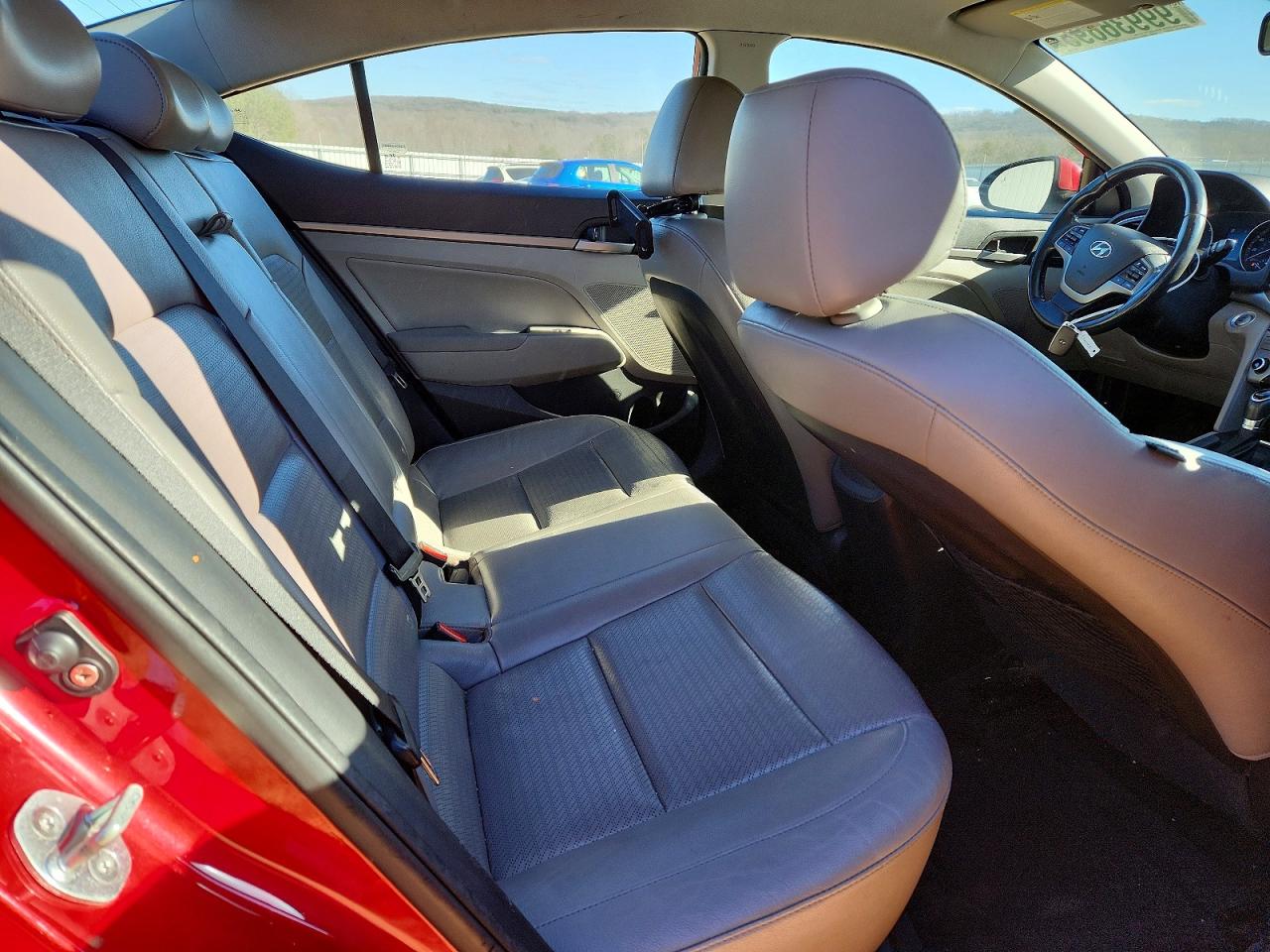2017 HYUNDAI ELANTRA SE photo 19