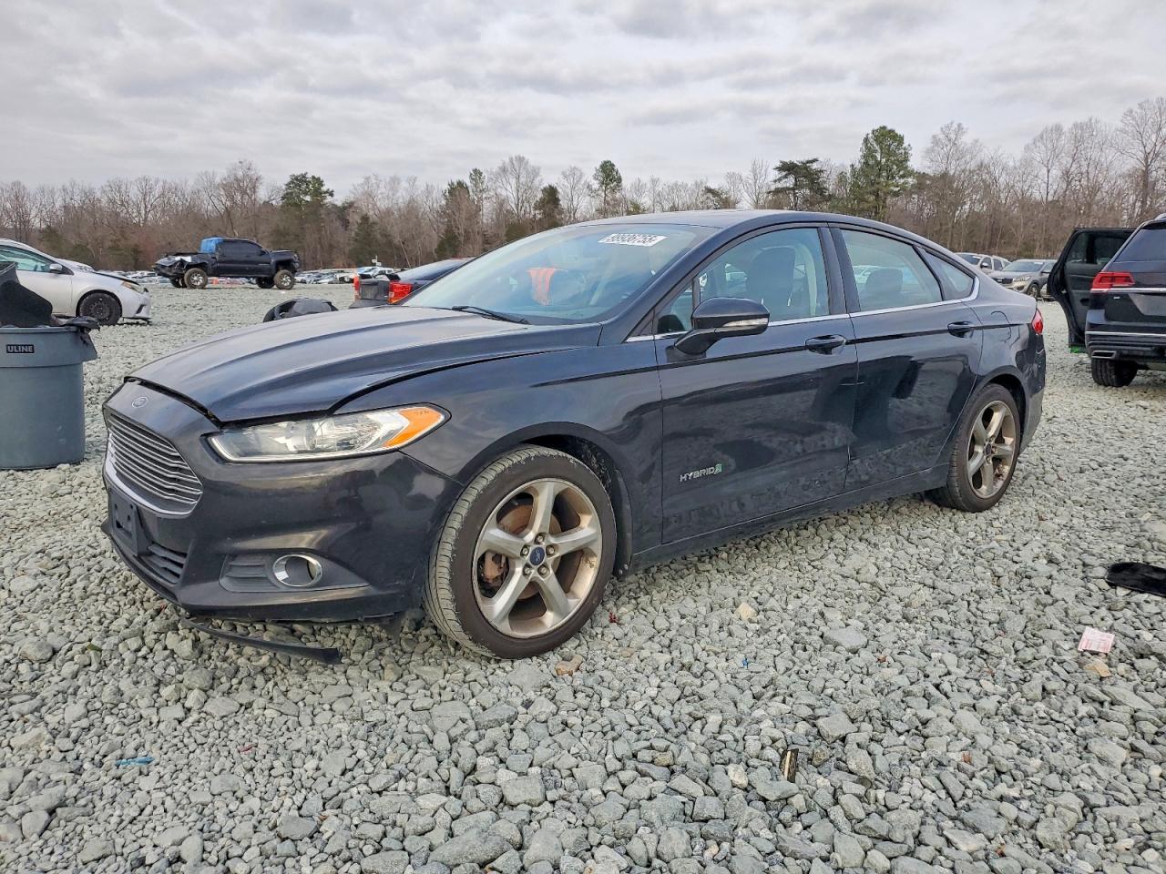 2013 FORD FUSION