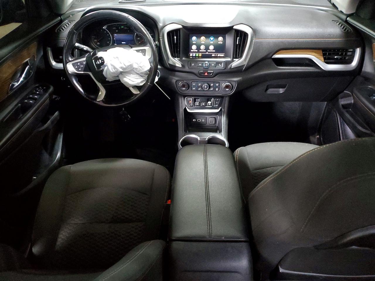2020 GMC TERRAIN SLE photo 8