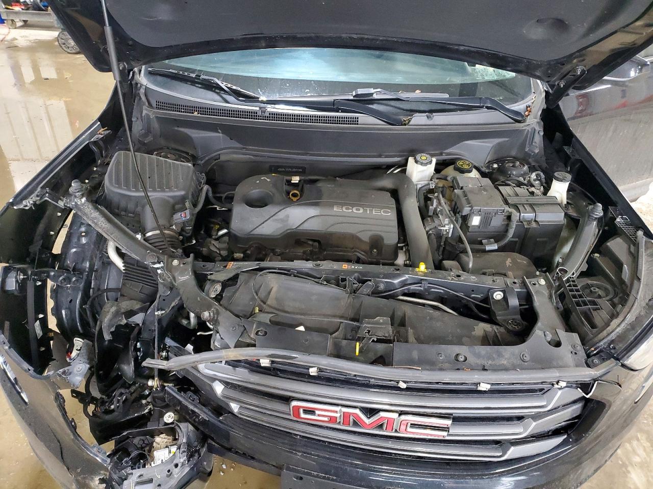 2020 GMC TERRAIN SLE photo 12