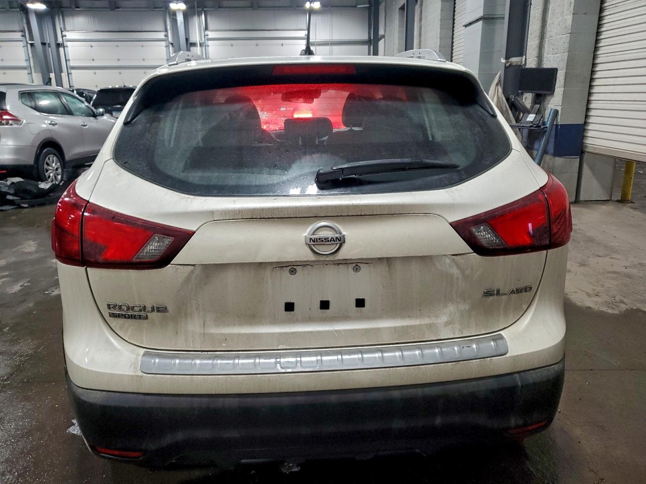 2018 NISSAN ROGUE SPORT S photo 6