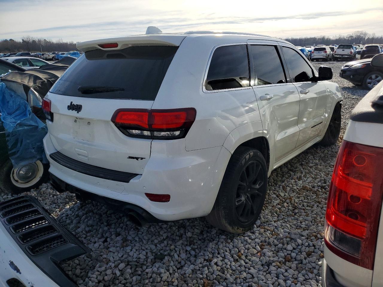 2014 JEEP GRAND CHEROKEE SRT-8 photo 5