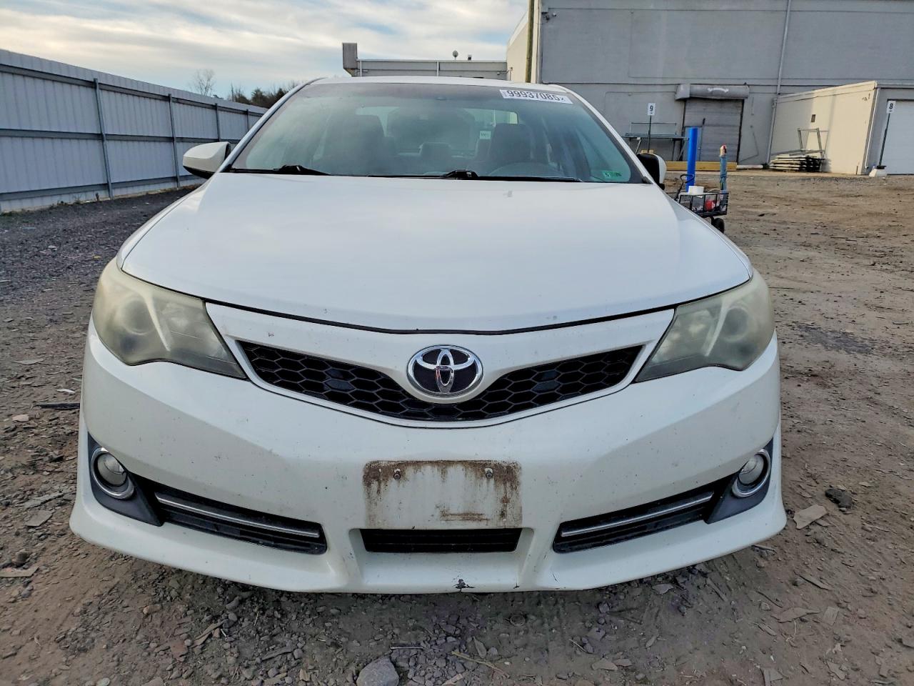 2012 TOYOTA CAMRY BASE photo 5