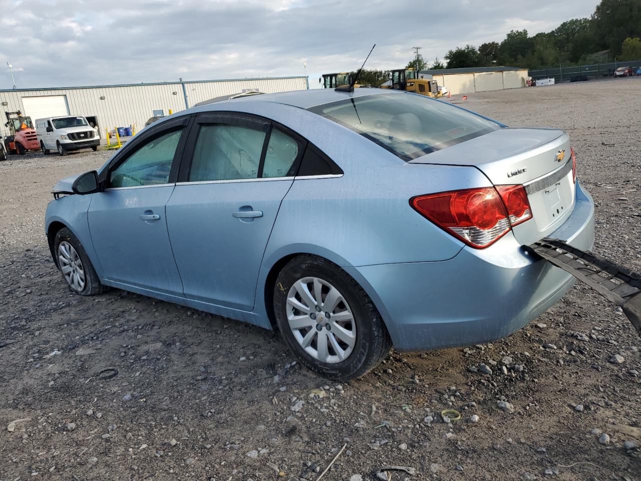2011 CHEVROLET CRUZE LS photo 2