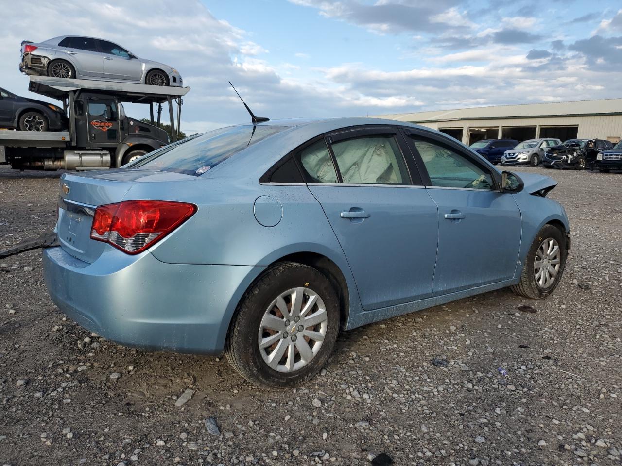 2011 CHEVROLET CRUZE LS photo 3
