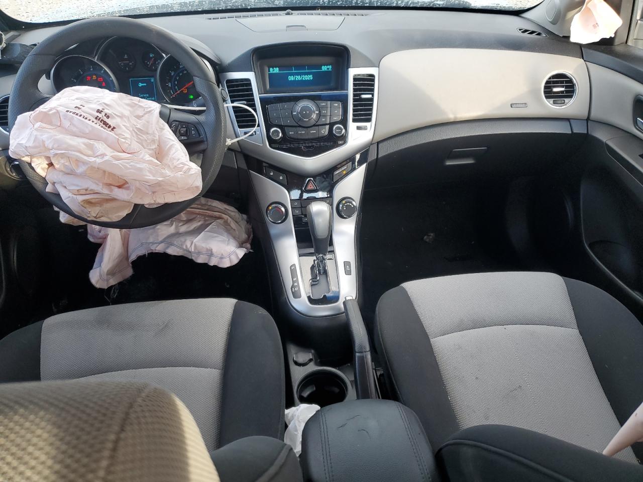 2011 CHEVROLET CRUZE LS photo 8