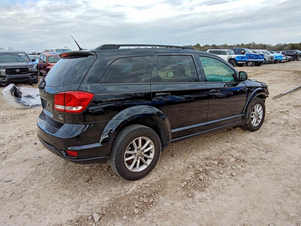 2015 DODGE JOURNEY SXT photo 3