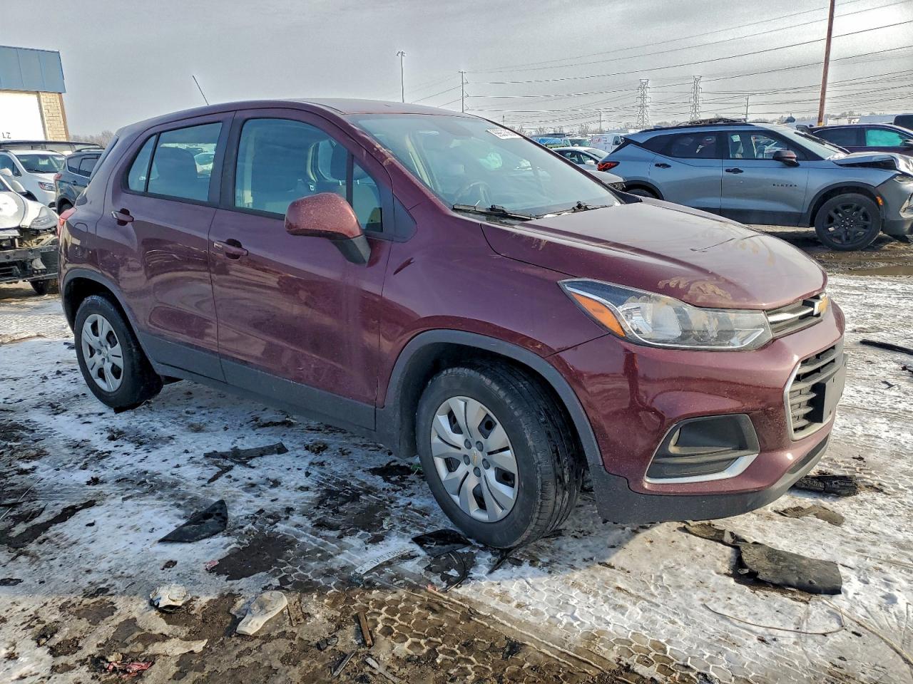 2017 CHEVROLET TRAX LS photo 4