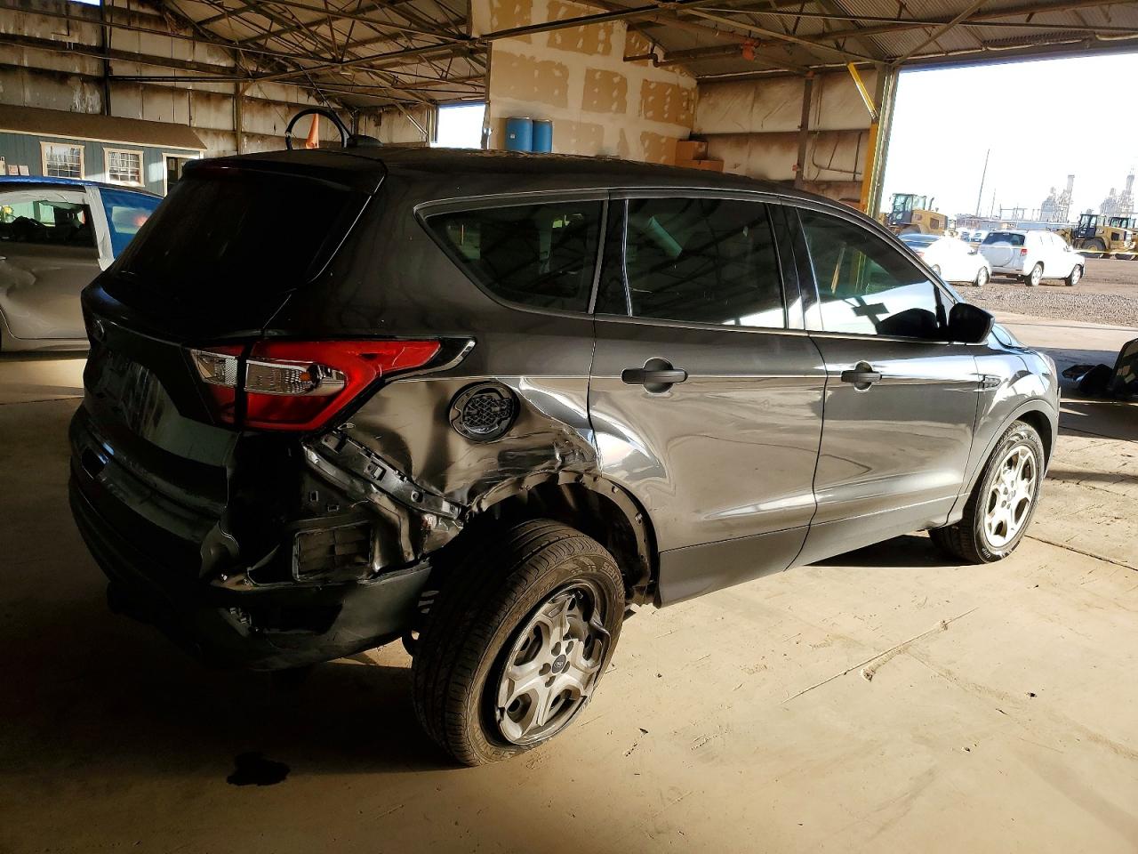 2018 FORD ESCAPE S photo 5