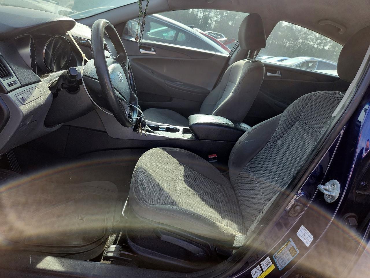 2013 HYUNDAI SONATA GLS photo 7