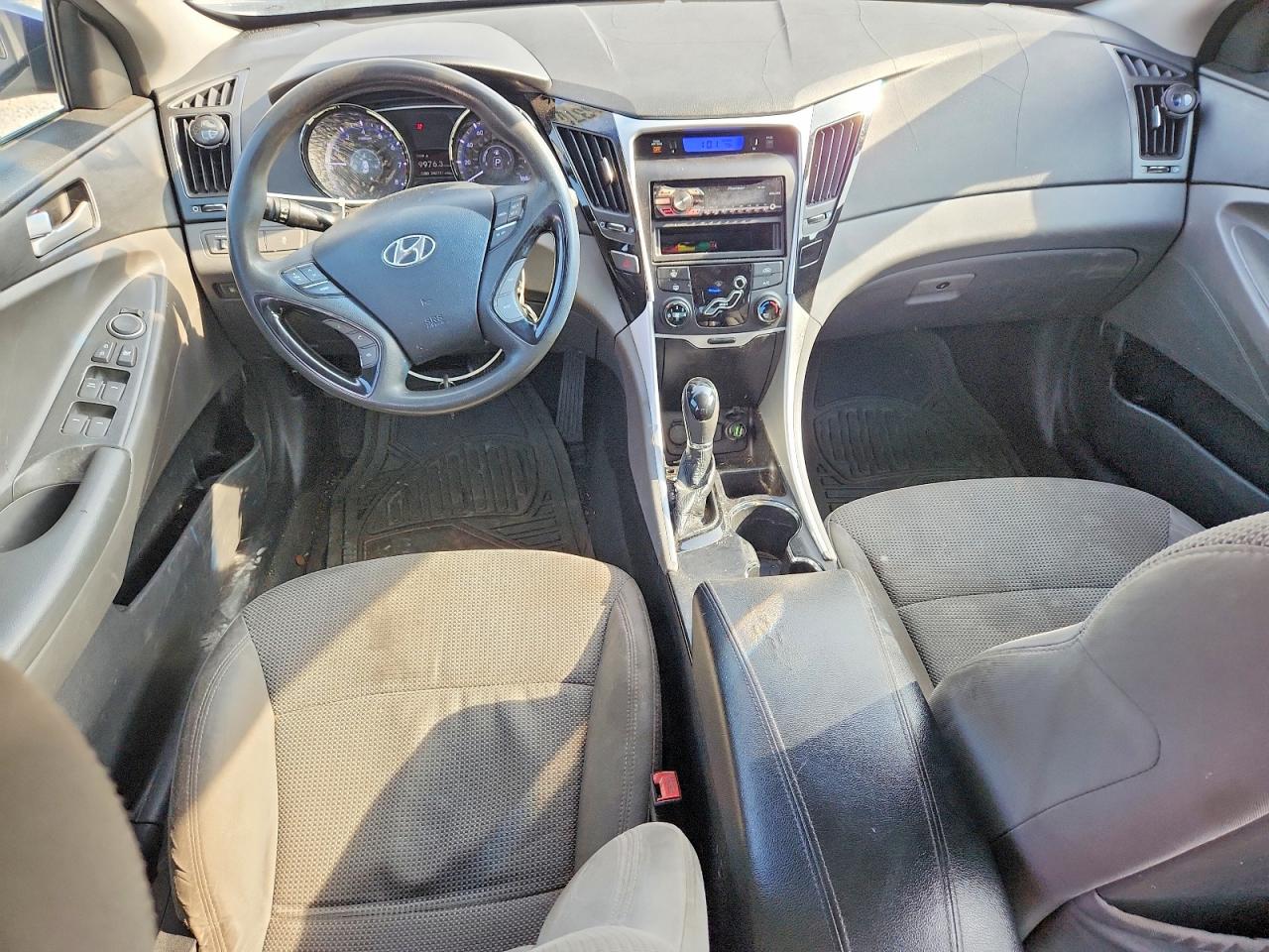 2013 HYUNDAI SONATA GLS photo 8