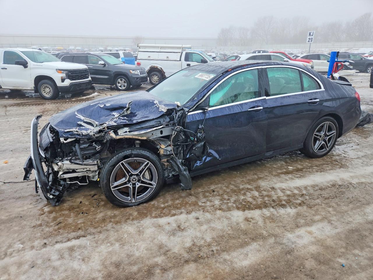 2023 MERCEDES-BENZ E