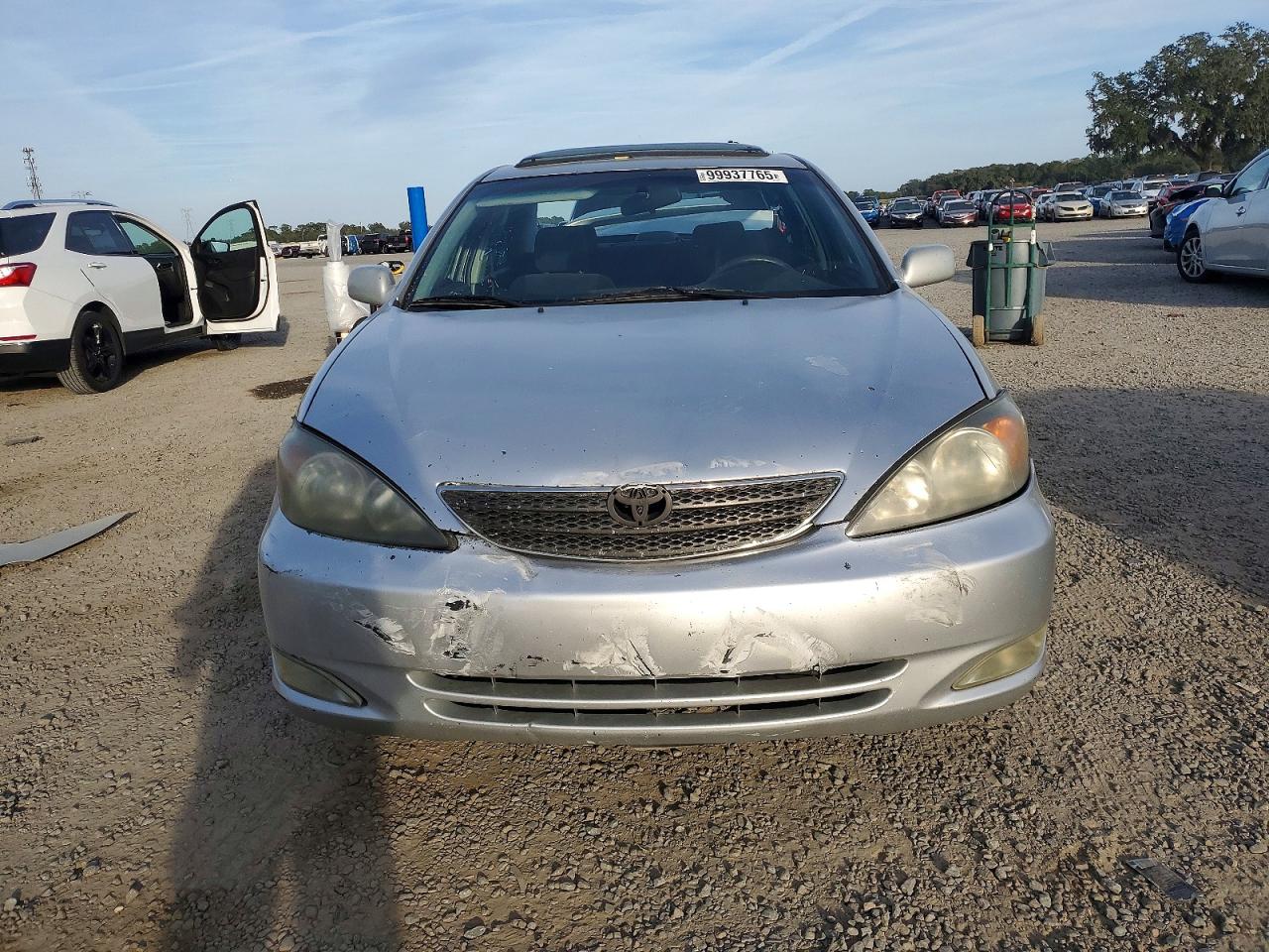 2003 TOYOTA CAMRY LE photo 5