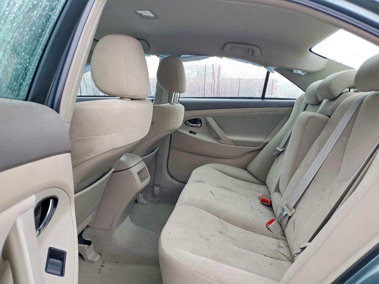 2009 TOYOTA CAMRY BASE photo 10