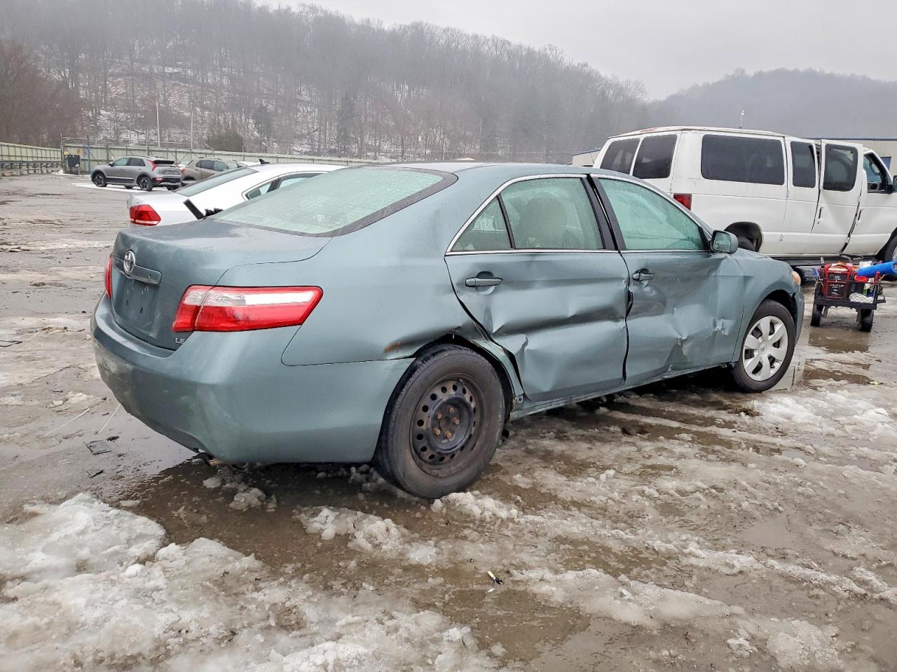 2009 TOYOTA CAMRY BASE photo 3