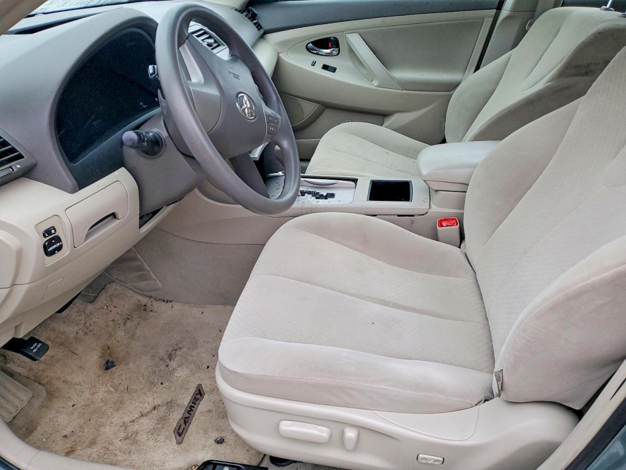 2009 TOYOTA CAMRY BASE photo 7