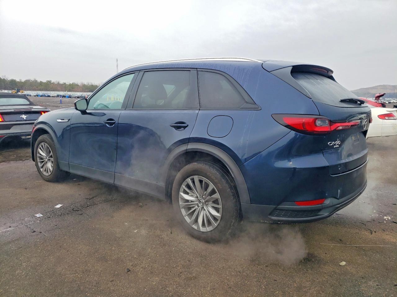 2024 MAZDA CX-90 PREFERRED photo 2