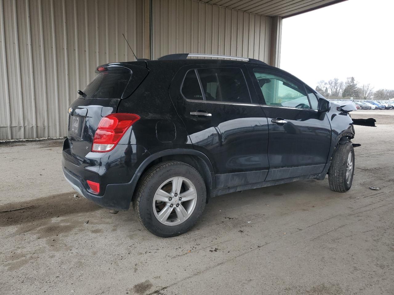 2019 CHEVROLET TRAX 1LT photo 3