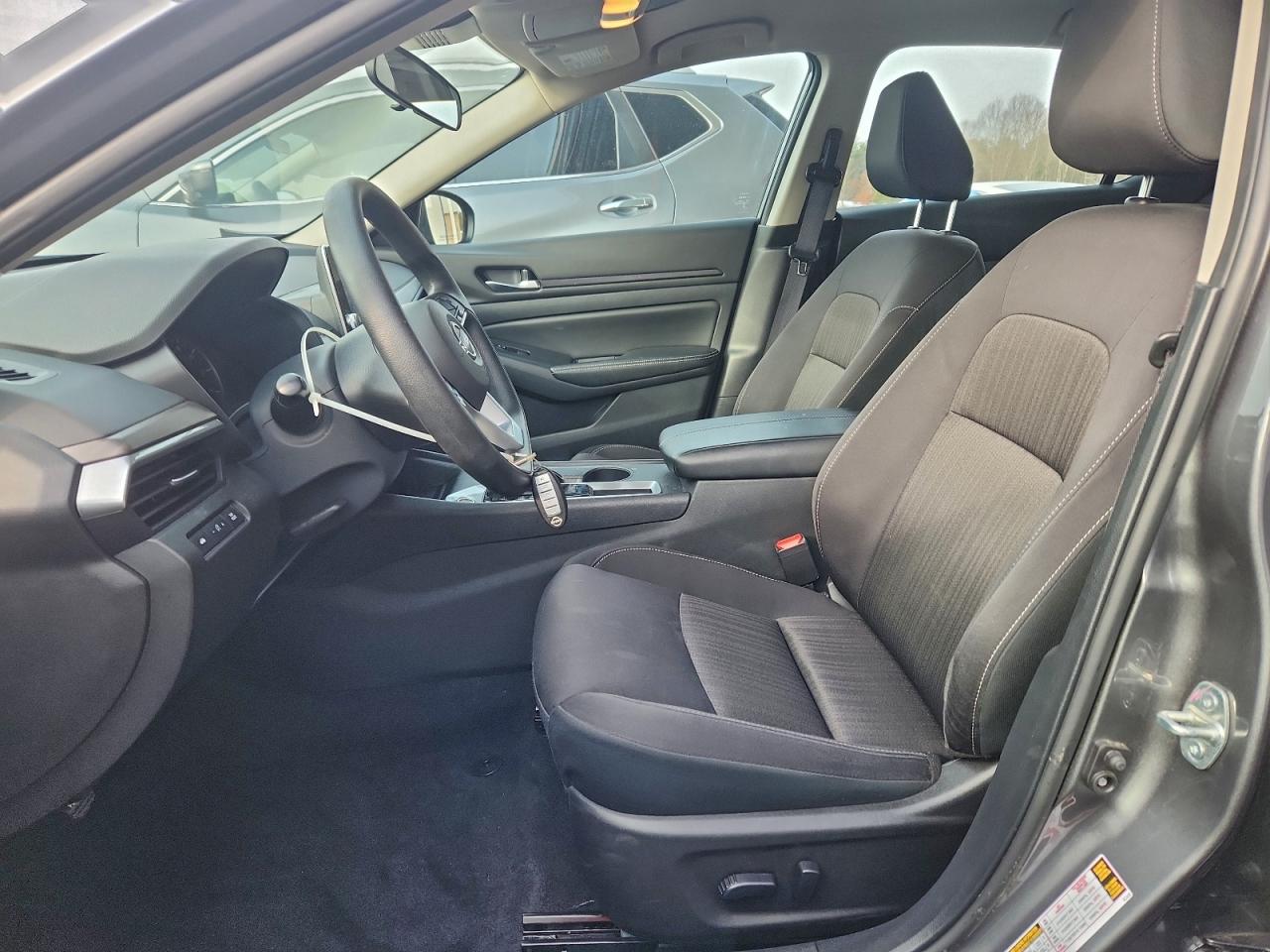 2025 NISSAN ALTIMA SV photo 7