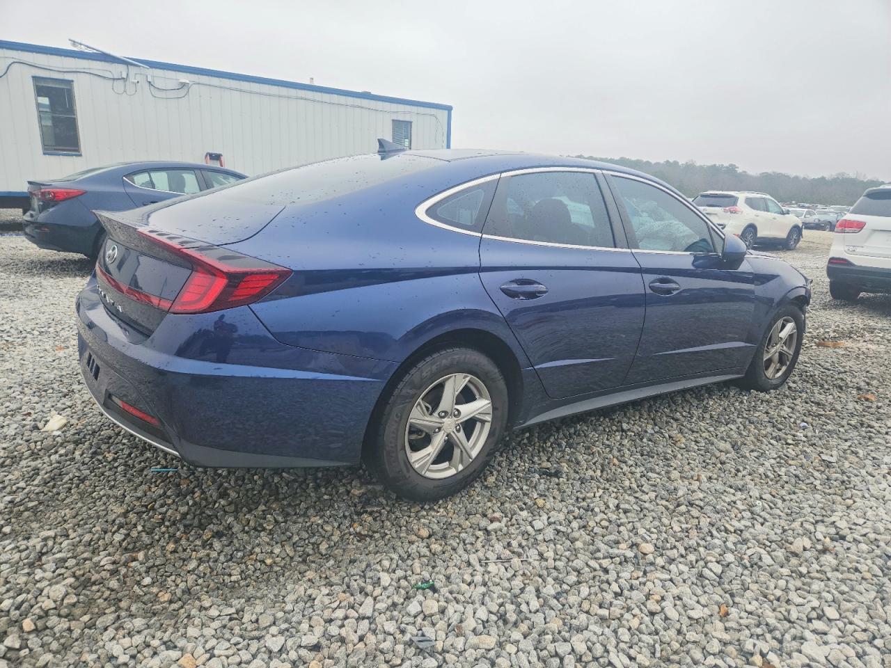 2020 HYUNDAI SONATA SE photo 3