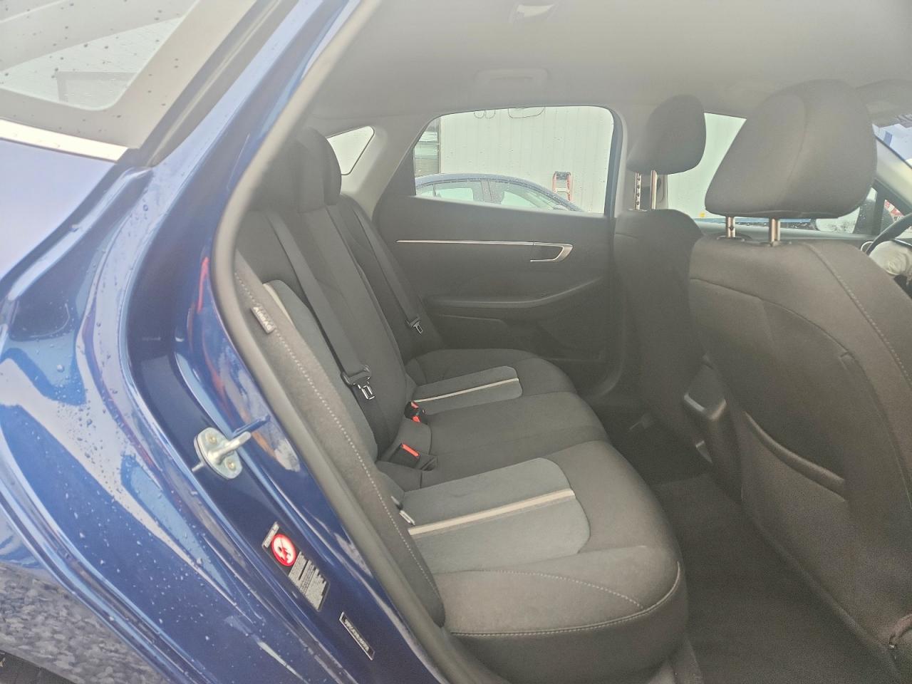 2020 HYUNDAI SONATA SE photo 10
